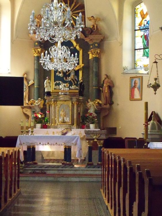 Rzymskokatolicka Parafia Podwyższenia Krzyża Świętego — zdjęcie 1