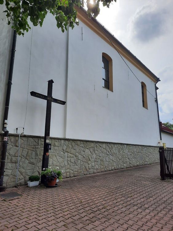 Rzymskokatolicka Parafia Podwyższenia Krzyża Świętego — zdjęcie 2