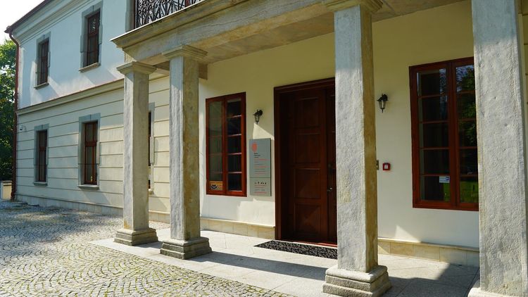 Gminna Biblioteka Publiczna w Kozach — zdjęcie 2