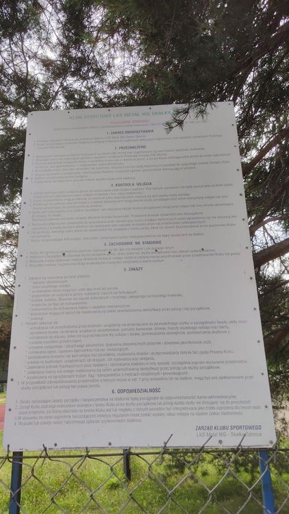 Stadion Sportowy w Węgierskiej Górce — zdjęcie 2