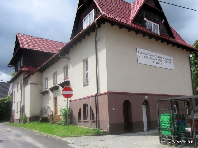 Babiogórskie Centrum Kultury w Zawoi / Biblioteka Publiczna — zdjęcie 1